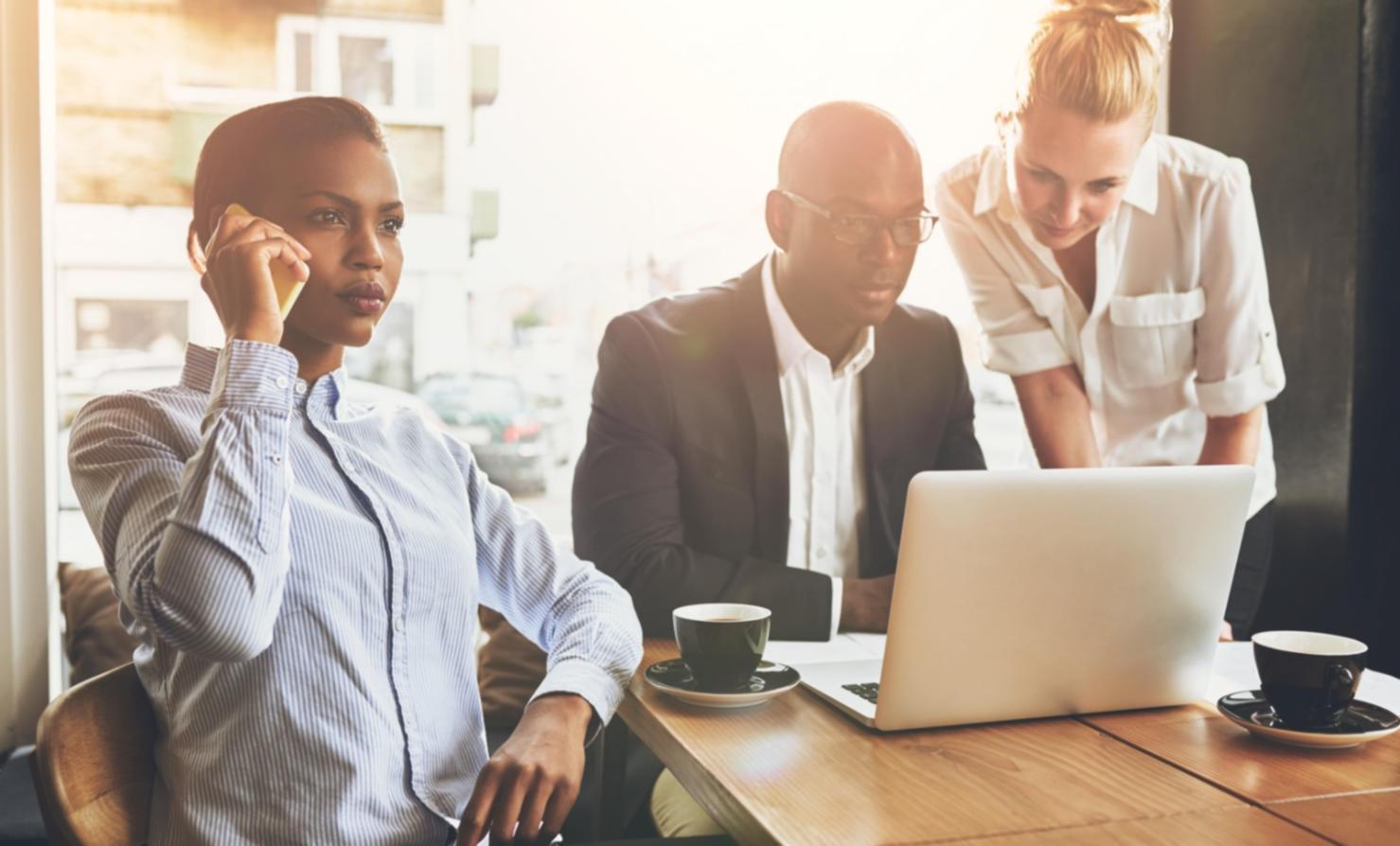 Méthode d'apprentissage du vocabulaire espagnol avec supports visuels et contextuels